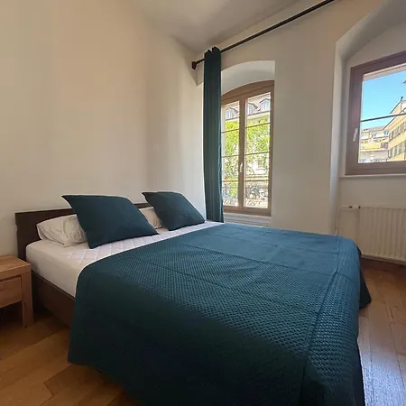 Apartmán Private In Shared Kitchen & Bathroom Vevey